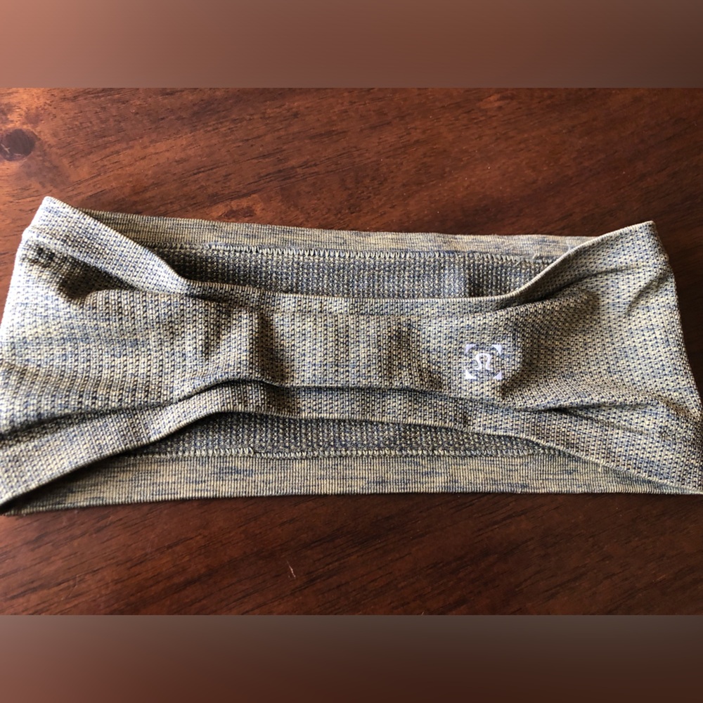 lululemon athletica Olive and Black Textured Headband